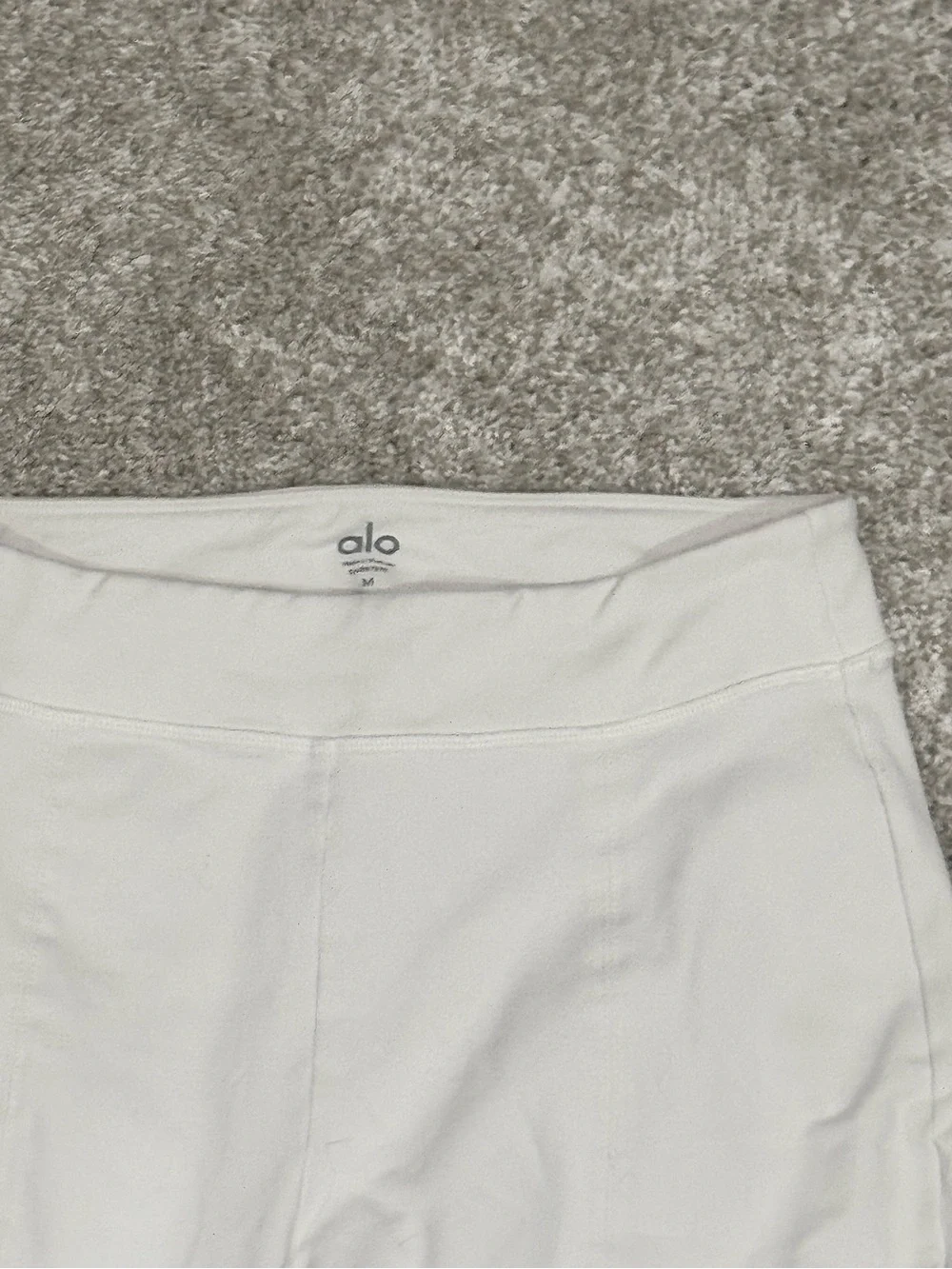 ALO Yoga Airbrush Ivory High Waist Flutter Flare Legging Pants